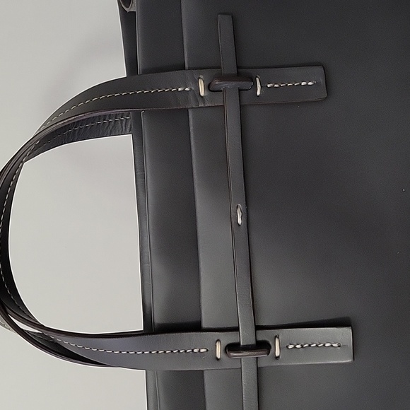 Dooney & Bourke, Madalene, Alto Italian Leather Crossbody, Dark Grey - Picture 12 of 16